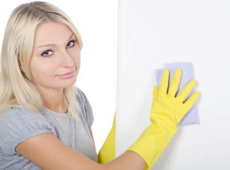 Bathroom move-out cleaning in a Barnes rental property